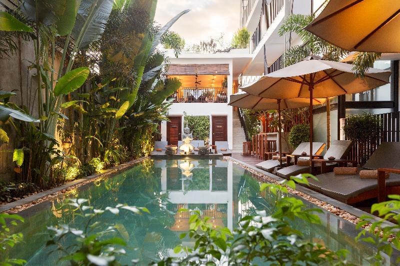 The Thirdfold Residence Сием Реап Екстериор снимка The hotel's pool