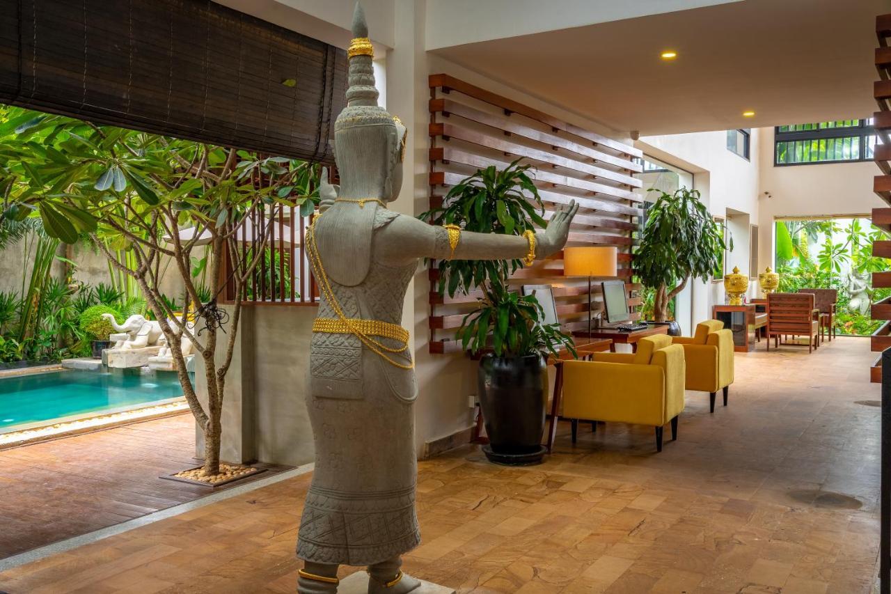 The Thirdfold Residence Сием Реап Екстериор снимка Interior of the hotel