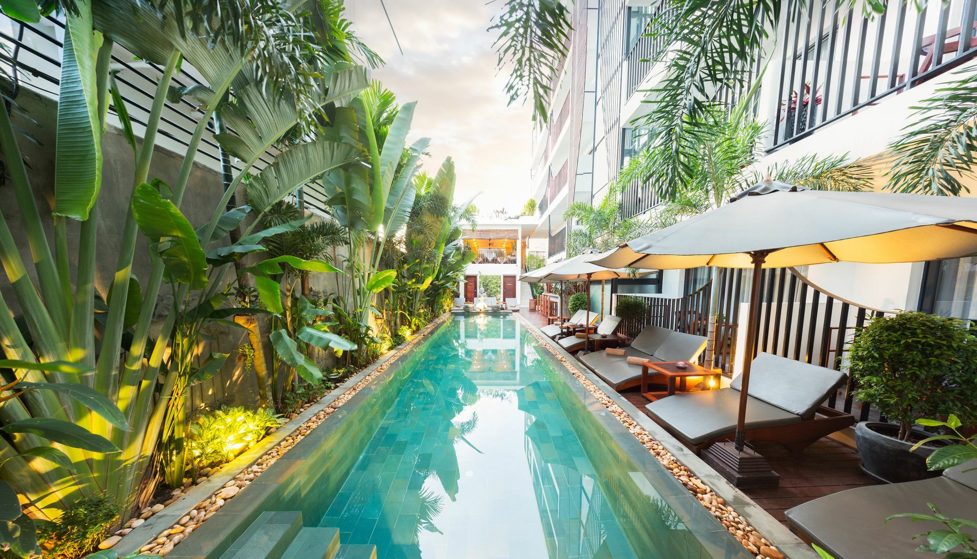 The Thirdfold Residence Сием Реап Екстериор снимка The swimming pool at the hotel